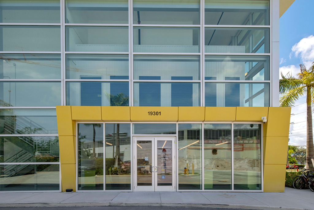 {ANDOVER PROPERTIES ACQUIRES NEW SELF STORAGE FACILITY IN AVENTURA, FL}